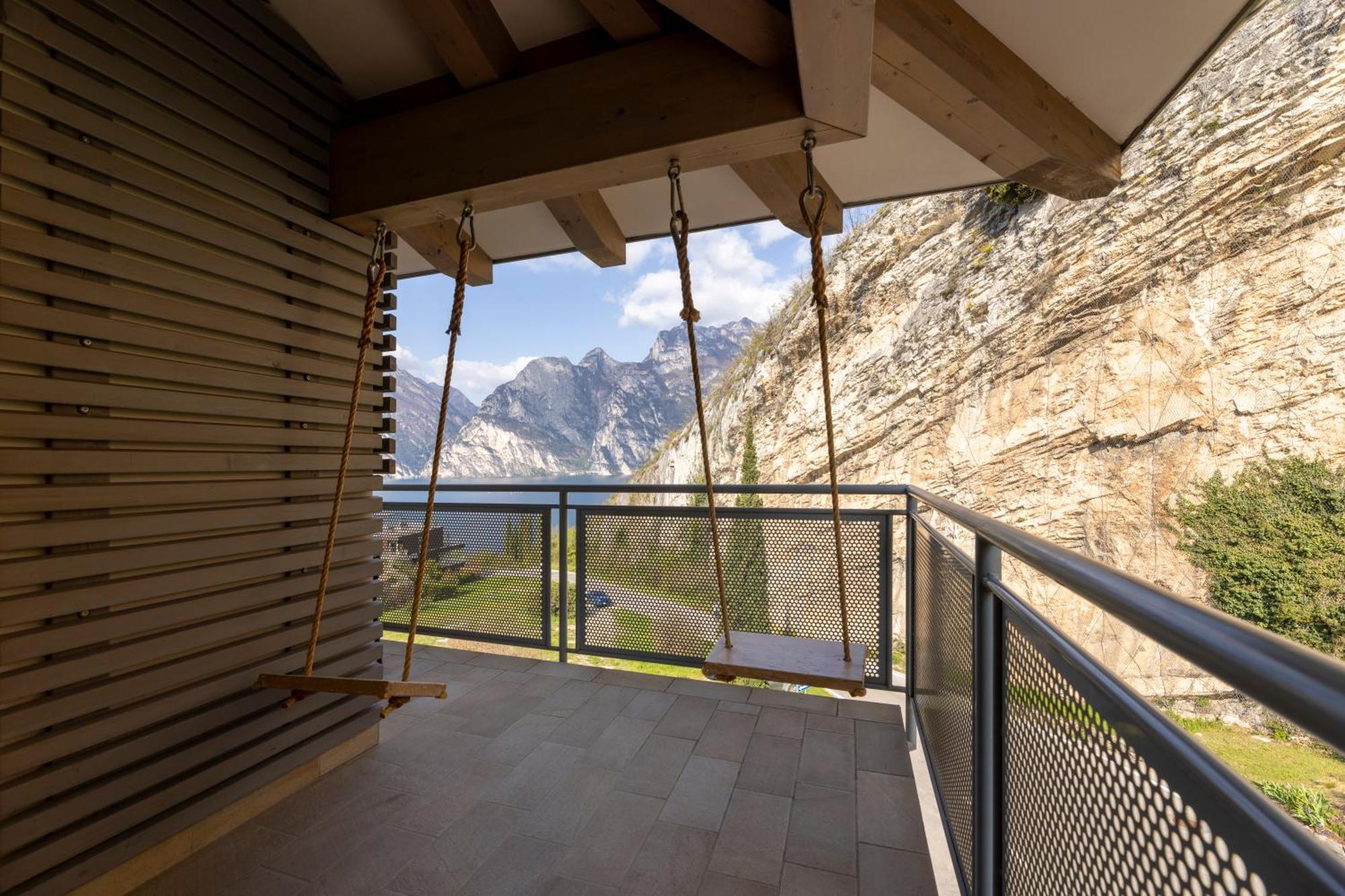 Hi Hotels Torbole - Pool & Spa Torbole Sul Garda Luaran gambar