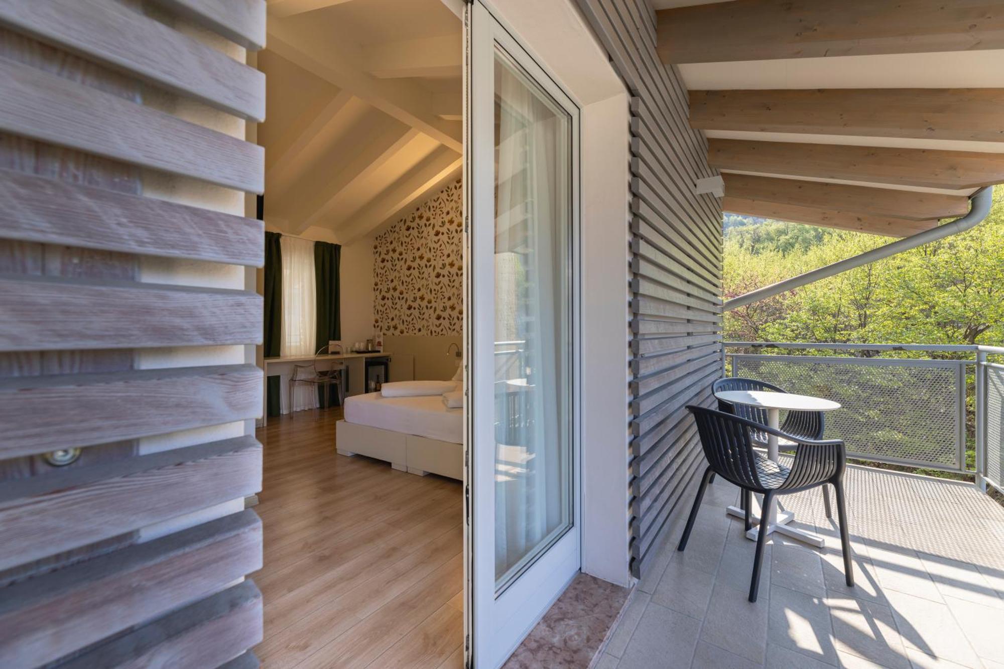 Hi Hotels Torbole - Pool & Spa Torbole Sul Garda Luaran gambar