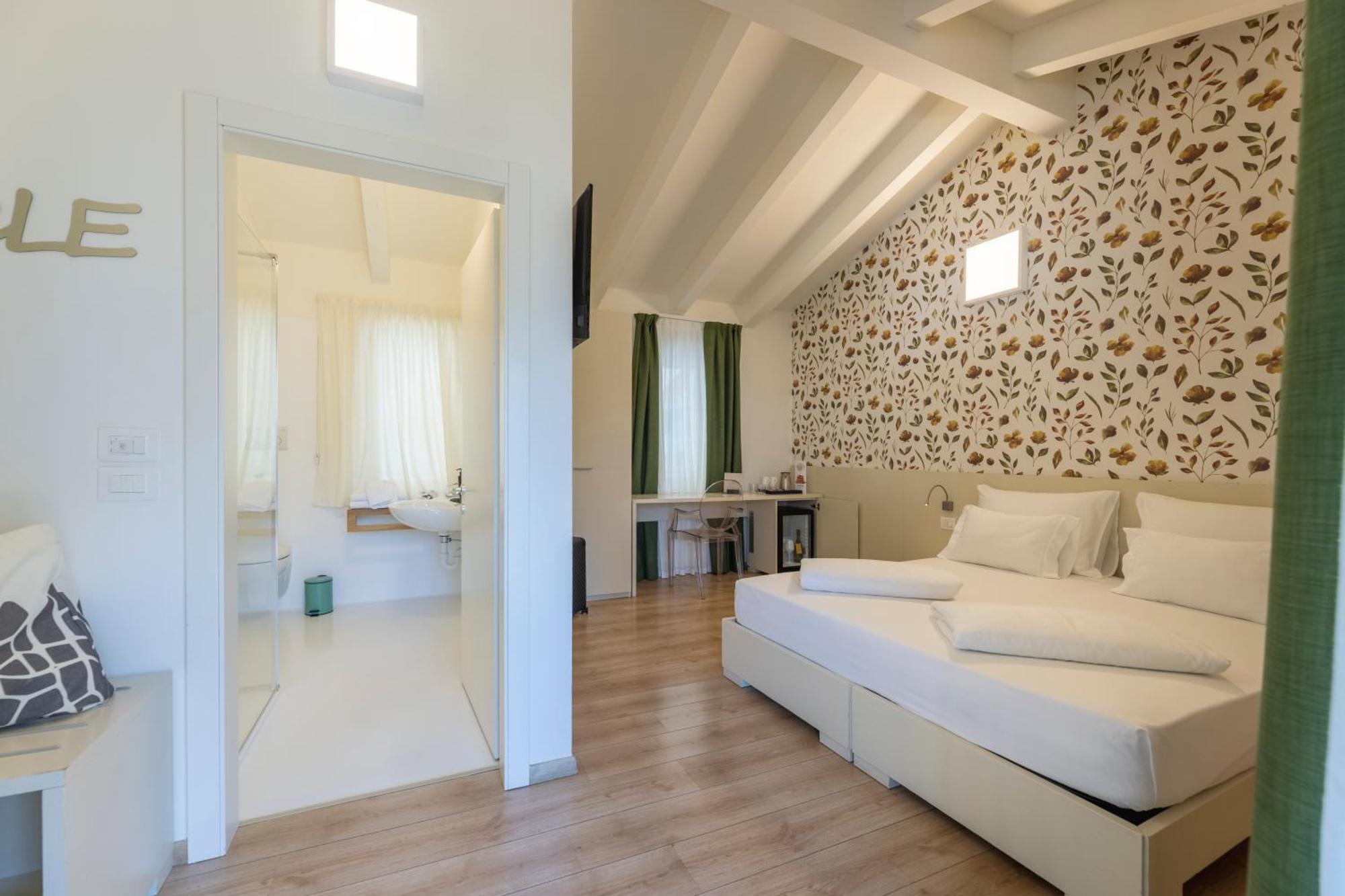 Hi Hotels Torbole - Pool & Spa Torbole Sul Garda Luaran gambar