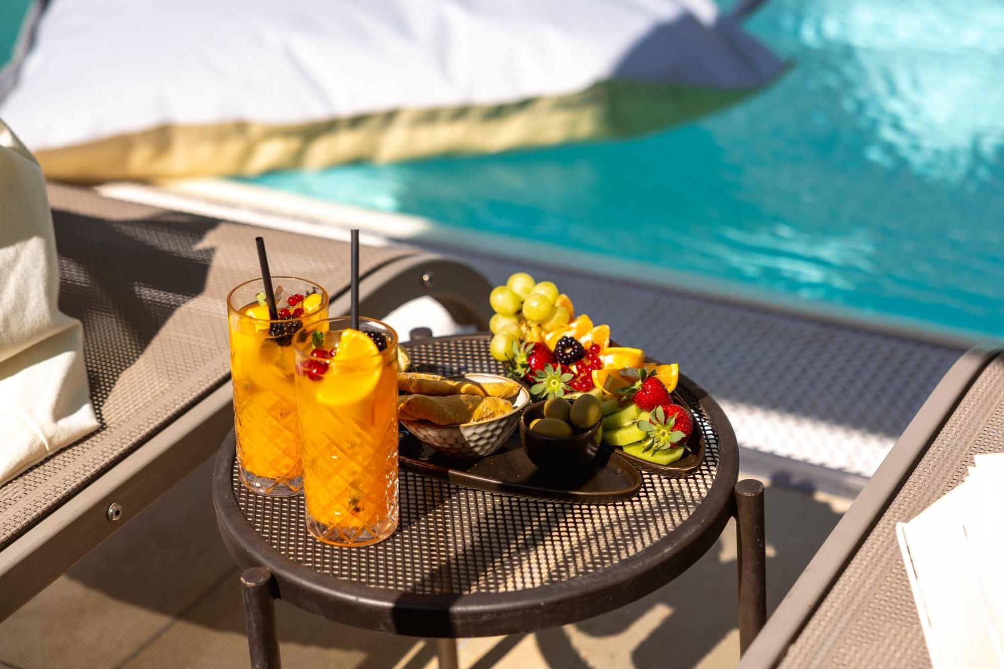 Hi Hotels Torbole - Pool & Spa Torbole Sul Garda Luaran gambar
